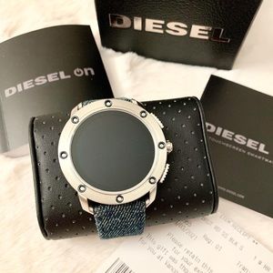 Diesel Men’s REFURBISHED Axial Smartwatch